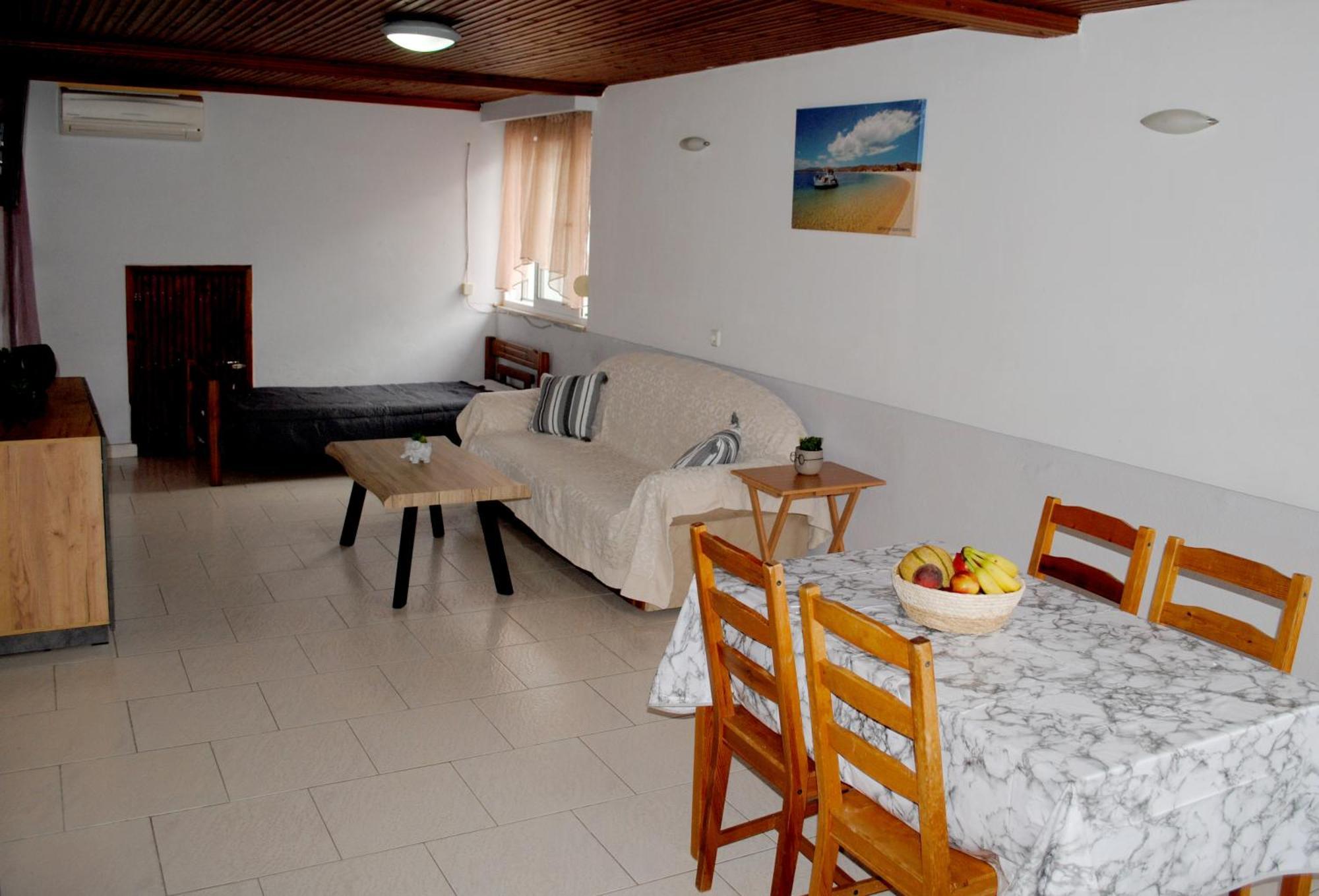 Artemis Apartments Dioniszíu-part Kültér fotó