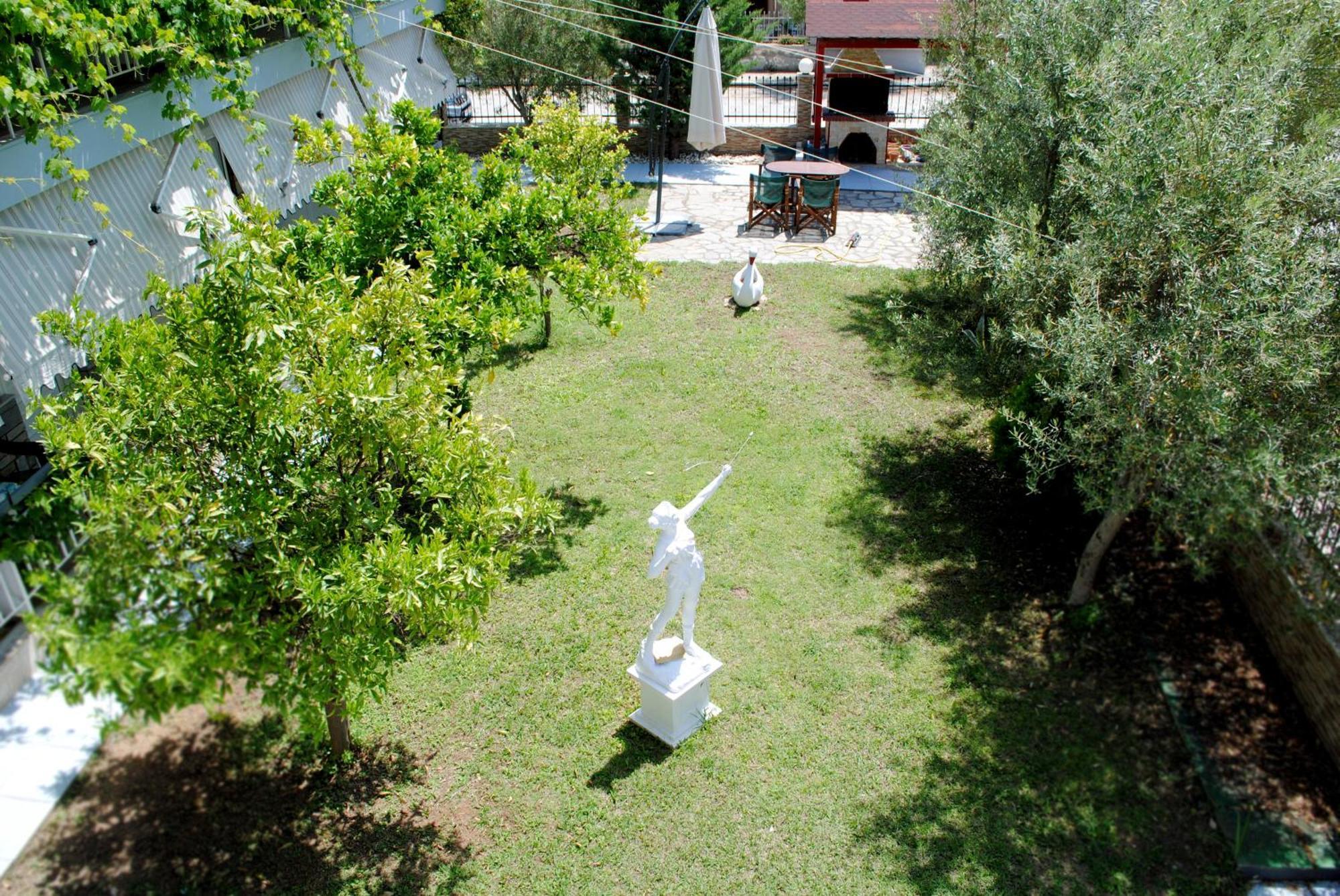 Artemis Apartments Dioniszíu-part Kültér fotó
