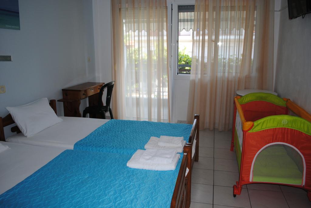 Artemis Apartments Dioniszíu-part Kültér fotó