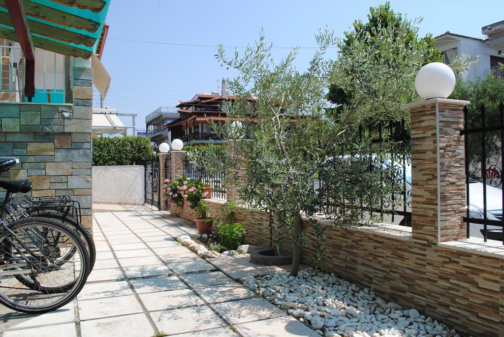 Artemis Apartments Dioniszíu-part Kültér fotó