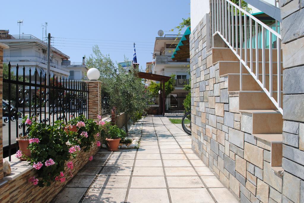 Artemis Apartments Dioniszíu-part Kültér fotó